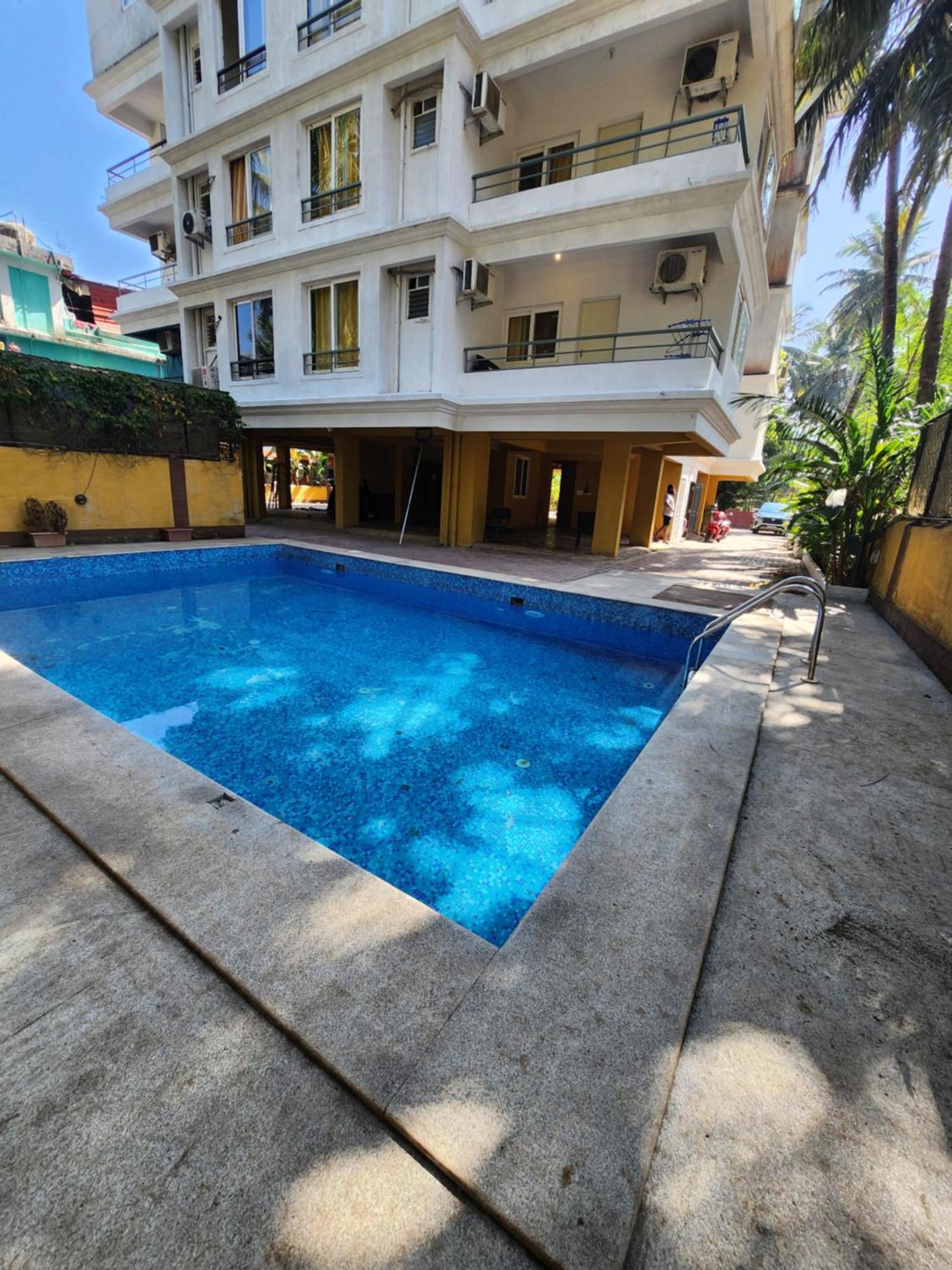 Luxury 2Bhk Apartment Near Calangute Baga Beach With Pool Exterior photo